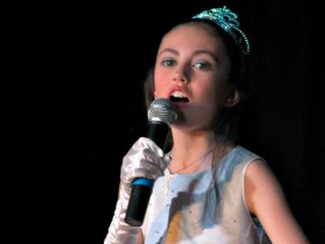 AM4U Singing Student Gretel Murrow 